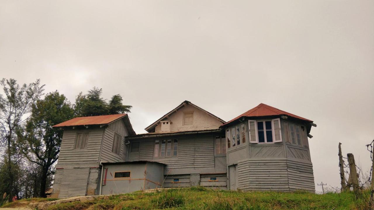 Black Bear Cottage Khajjiar エクステリア 写真